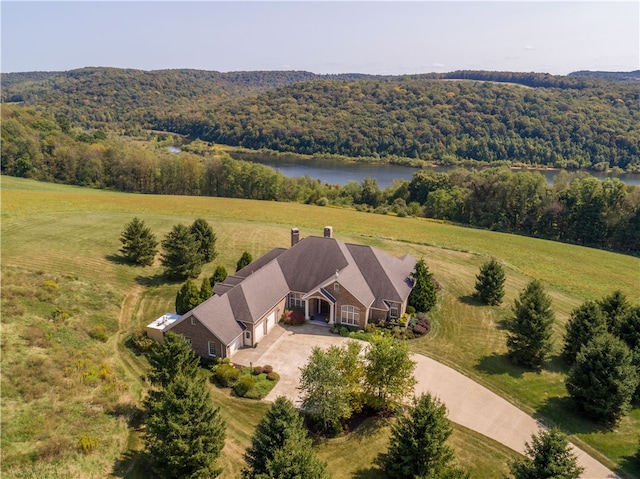 bird's eye view featuring a rural view and a water view