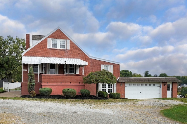 view of front of property featuring a garage