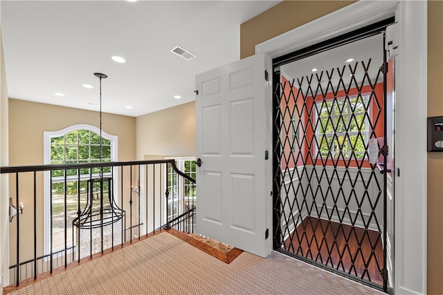 property entrance featuring a balcony