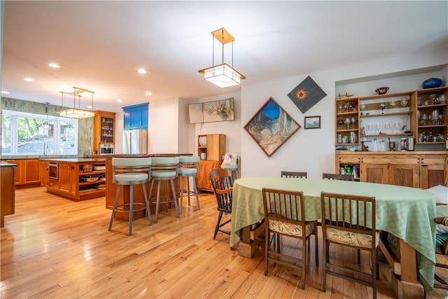 1487 Beaver Rd, Sewickley, PA 15143 - dining area featuring recessed lighting and light wood-style flooring