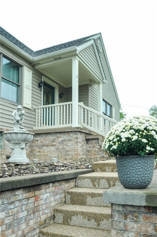 exterior space featuring a porch