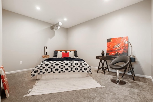 bedroom featuring carpet floors