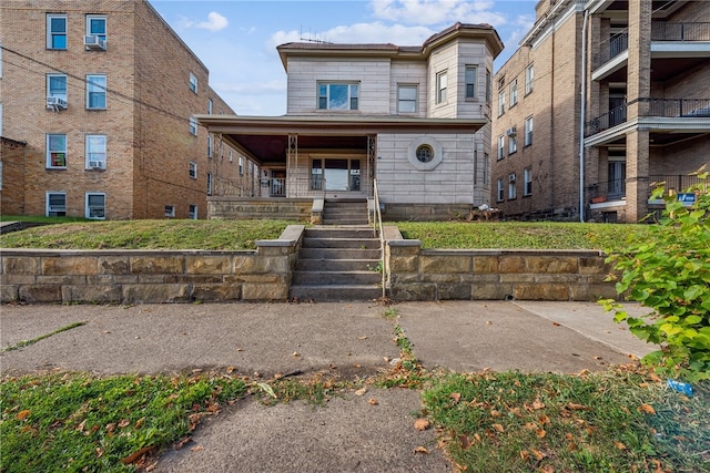 view of front of house with covered porch