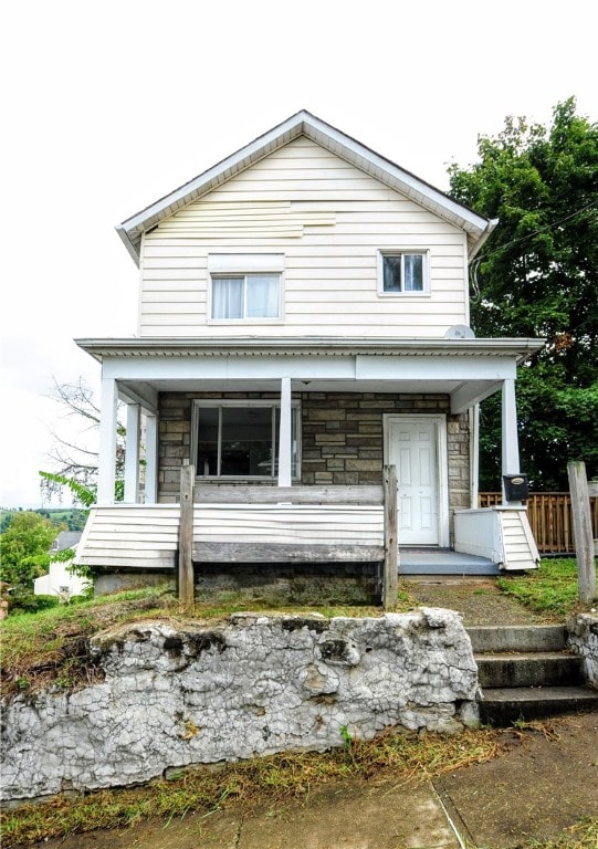 view of front of property with covered porch