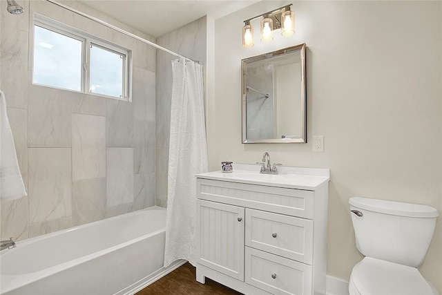 145 Harris Ave, Banksville/Westwood, PA 15205 - bathroom featuring toilet, shower / tub combo, vanity, and wood finished floors