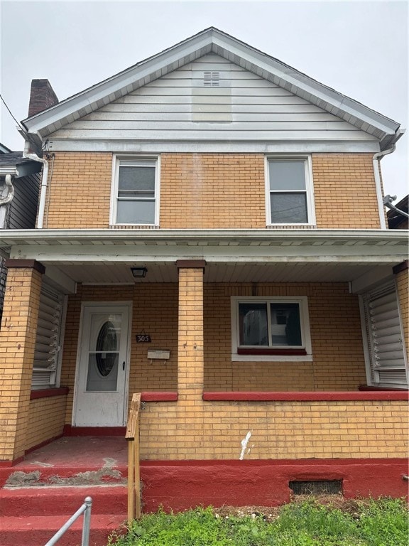 view of front facade featuring a porch