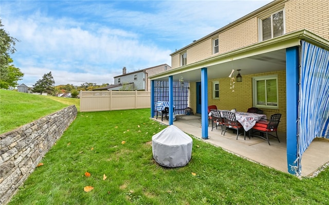 view of yard with a patio