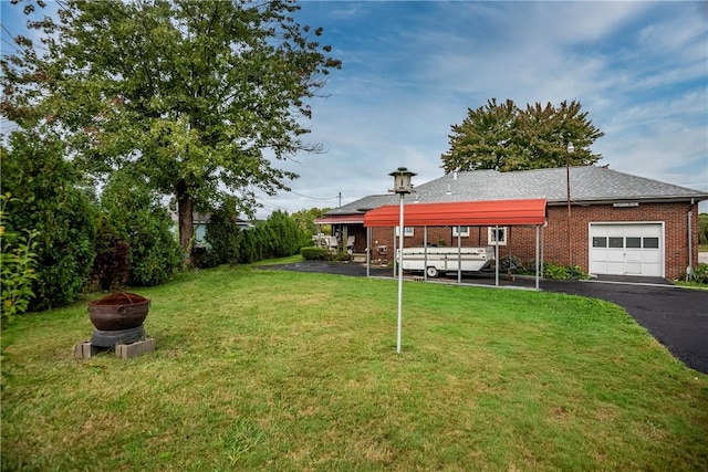 1820 N Hermitage Rd, Hermitage, PA 16148 - view of yard with aphalt driveway
