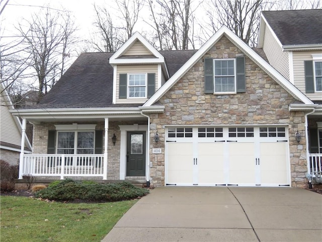 view of front of home featuring a porch