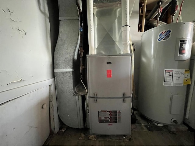 2323 Patterson Ave, Swissvale, PA 15218 - utility room featuring electric water heater