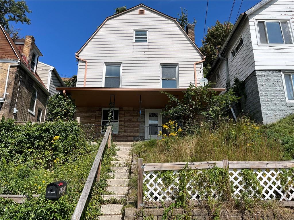 2323 Patterson Ave, Swissvale, PA 15218 - photo 1