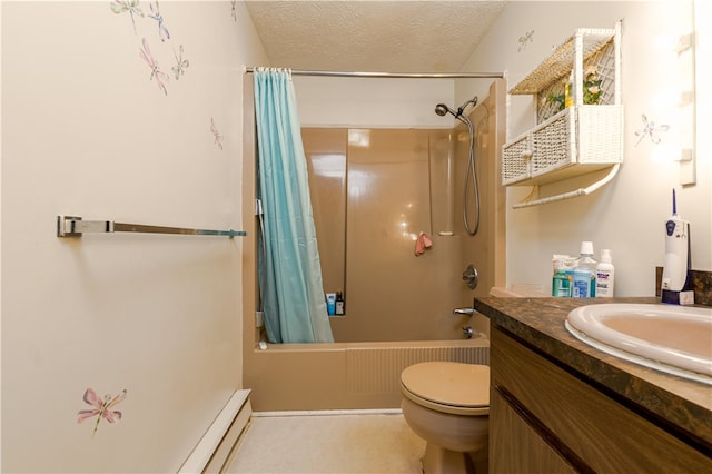 full bathroom featuring shower / bath combo with shower curtain, a textured ceiling, vanity, and toilet