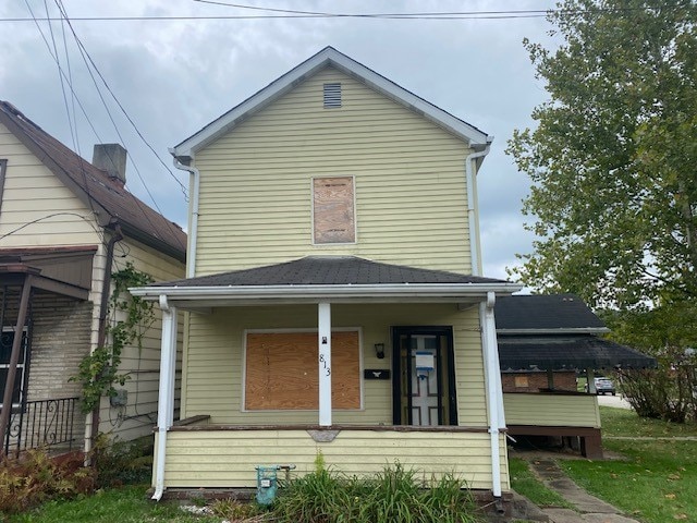 view of front facade with a porch