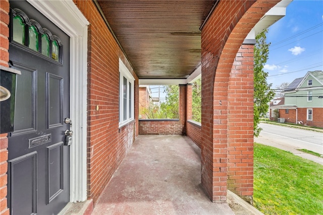 view of patio / terrace with a porch