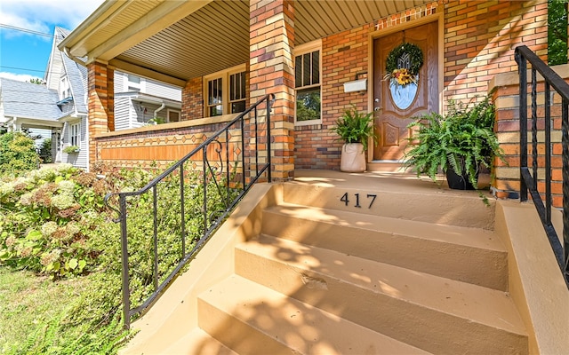 view of property entrance