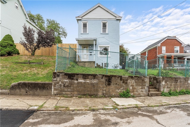 view of front of property