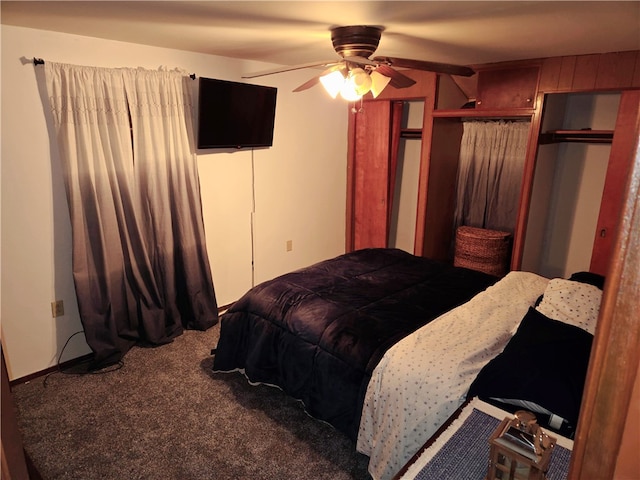 bedroom featuring ceiling fan and carpet floors