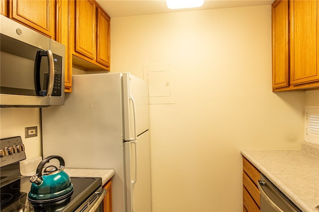 kitchen featuring stainless steel appliances