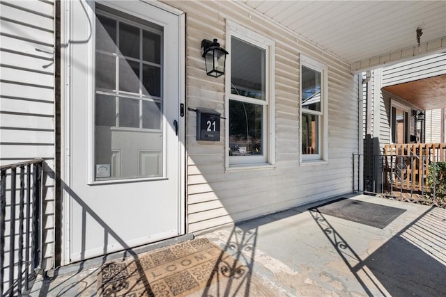 21 Ambridge Ave, Leet Twp, PA 15003 - view of exterior entry with a porch
