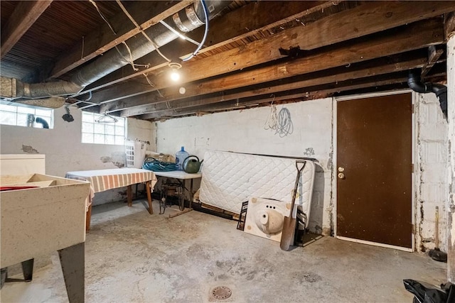 21 Ambridge Ave, Leet Twp, PA 15003 - view of basement