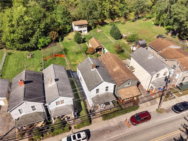 21 Ambridge Ave, Leet Twp, PA 15003 - aerial perspective of suburban area