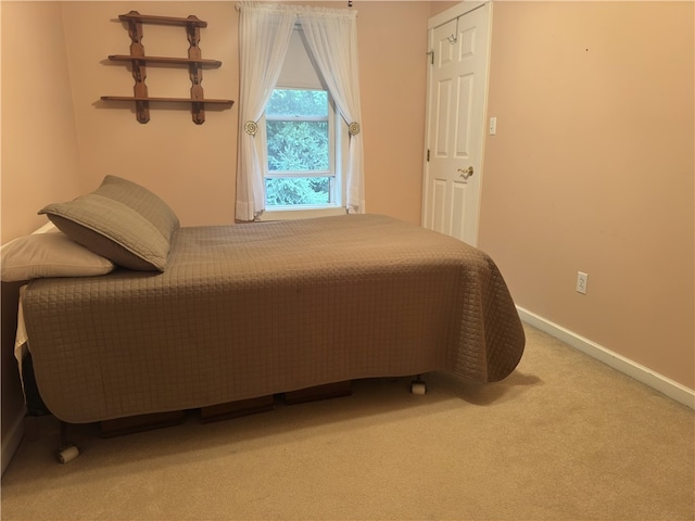 view of carpeted bedroom