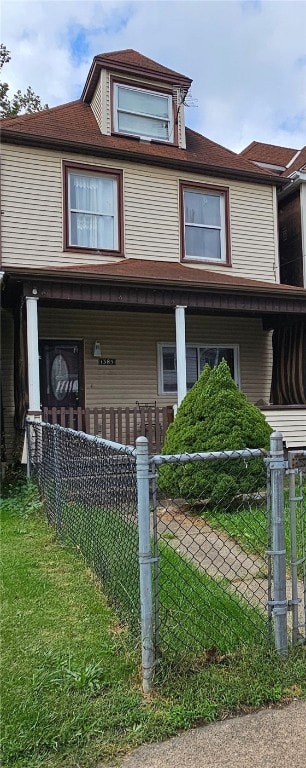 view of front of property featuring a porch