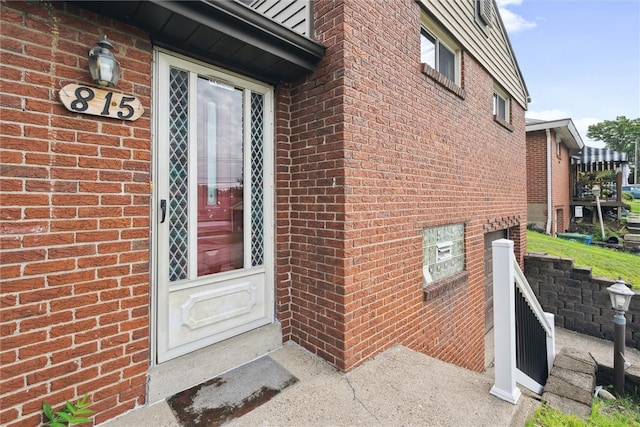 view of property entrance