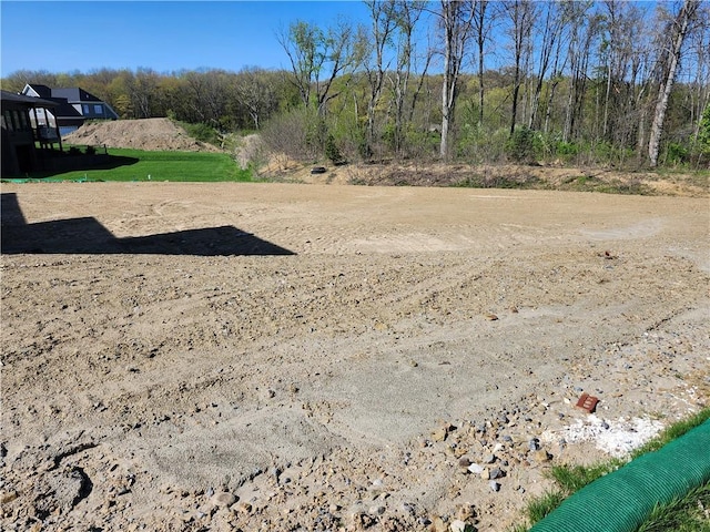 207 Falcon Ln, Cranberry Twp, PA 16066 - view of yard