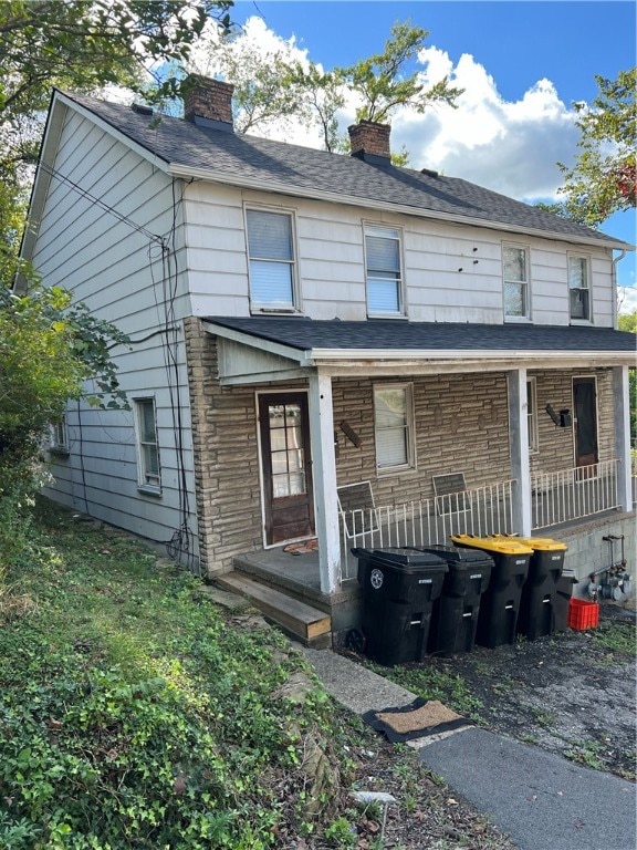 view of front facade featuring covered porch