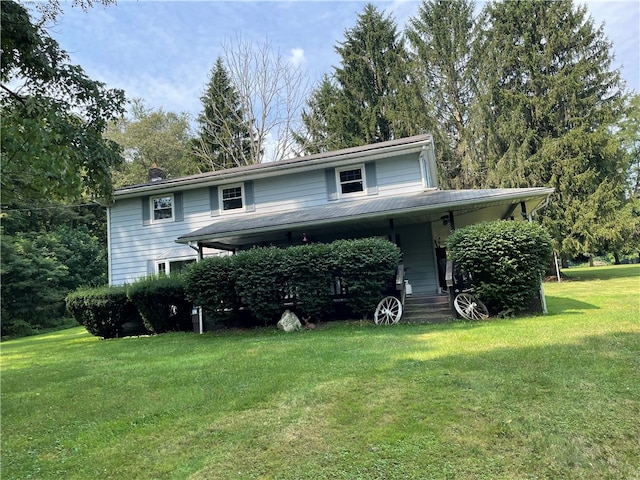 view of front of house with a front yard