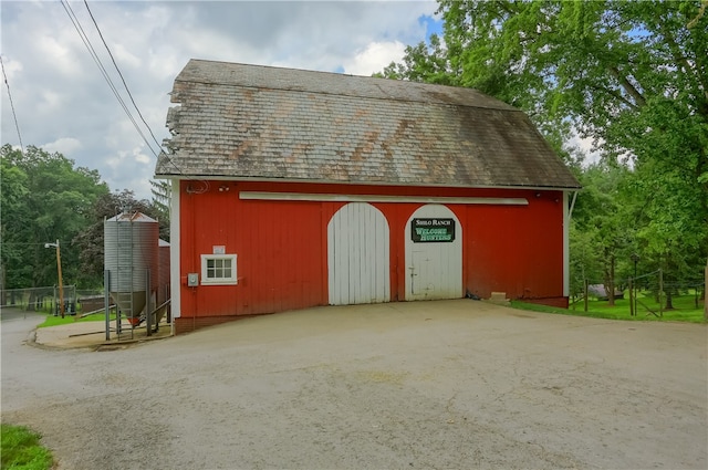 view of outbuilding