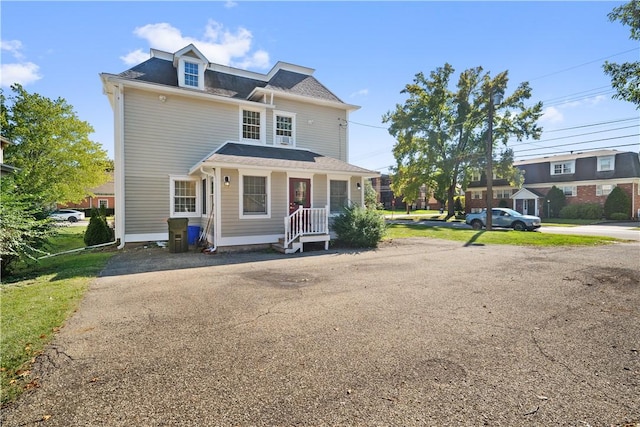 view of front of property