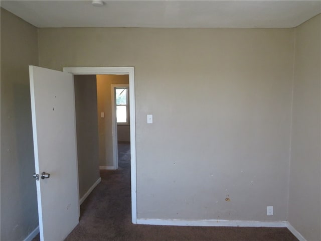 view of carpeted spare room