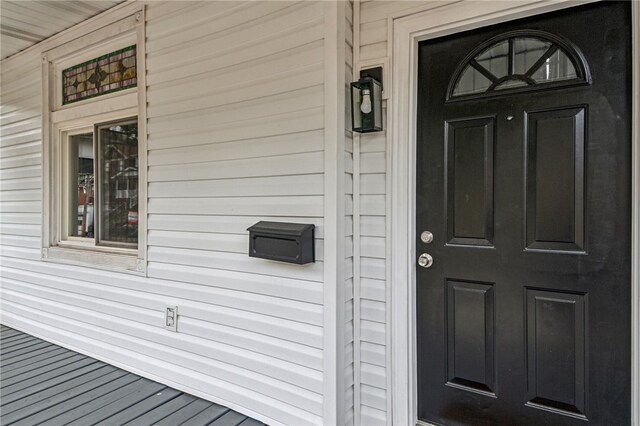 view of entrance to property