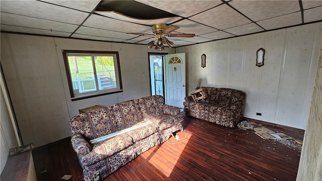 255-1 School Ave, Conemaugh Twp Som, PA 15937 - living room with a drop ceiling, wood finished floors, and a ceiling fan