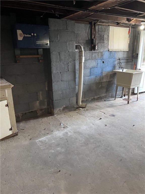 basement with sink