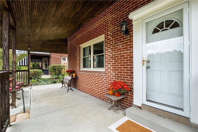 property entrance with a porch