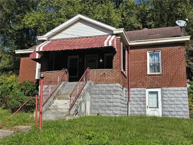 view of front of house with a porch