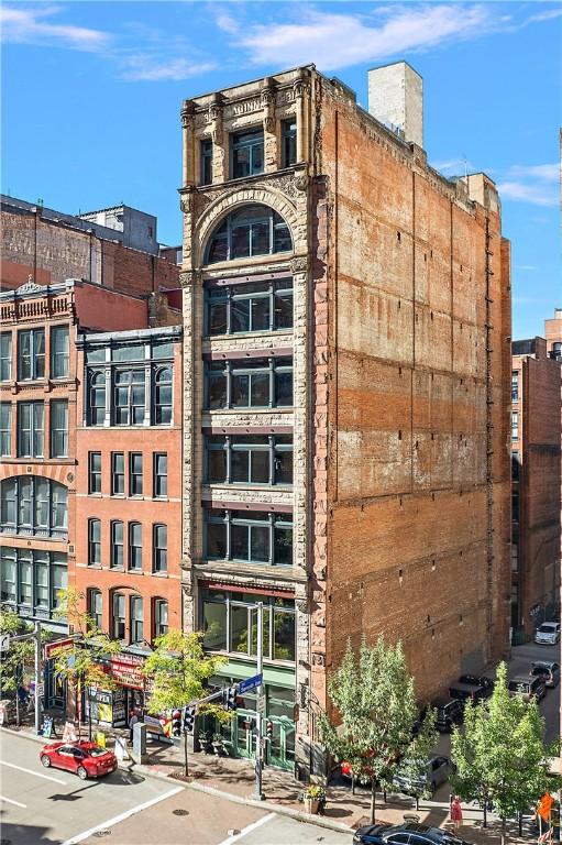 915 Liberty Ave Unit 5, Downtown Pgh, PA 15222 - view of building exterior