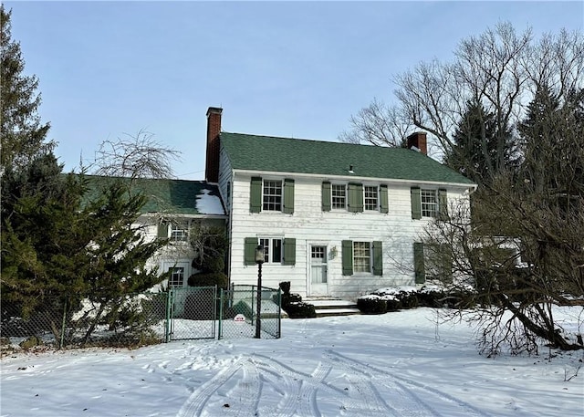 view of front of property