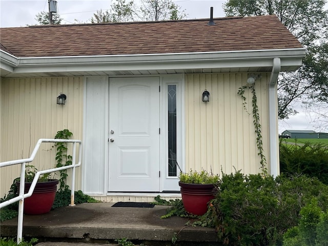 view of property entrance