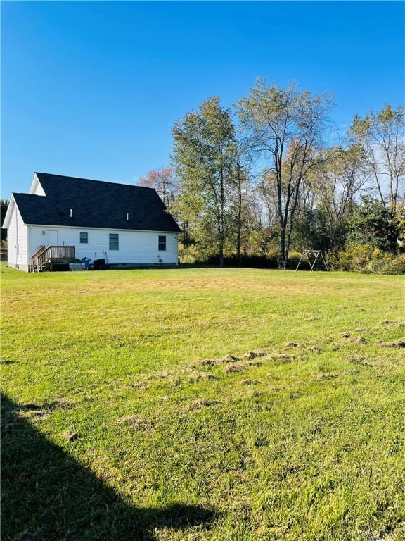 409 Ceylon Rd, Carmichaels/Cumblnd, PA 15320 - view of grassy yard featuring a deck
