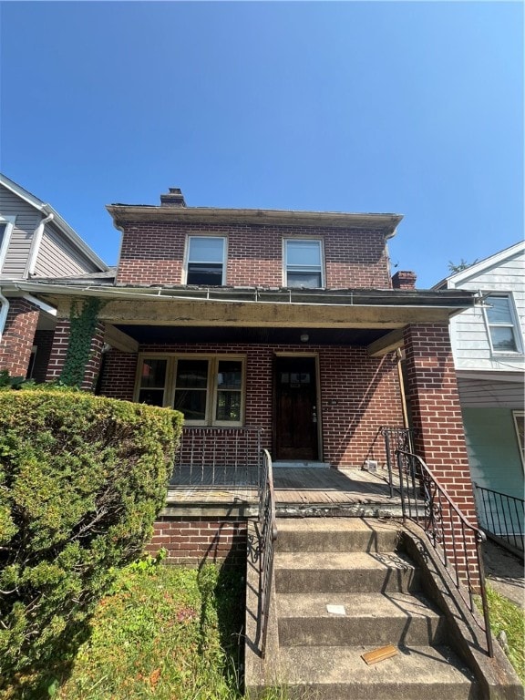 view of front facade with a porch