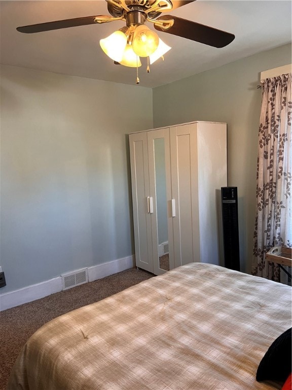 bedroom with carpet flooring and ceiling fan