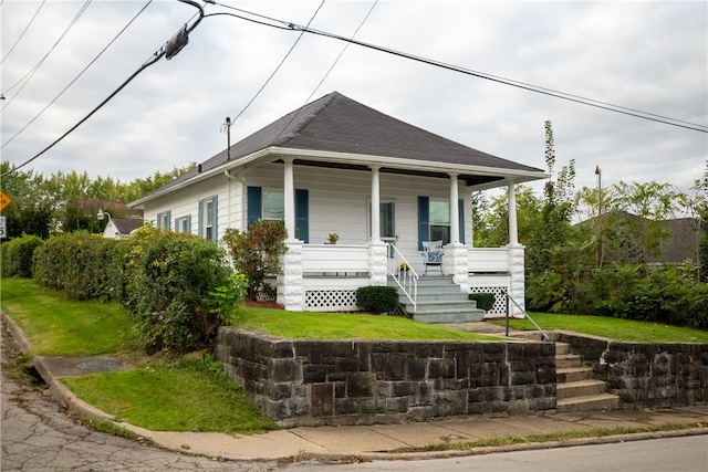 view of front of home featuring a porch