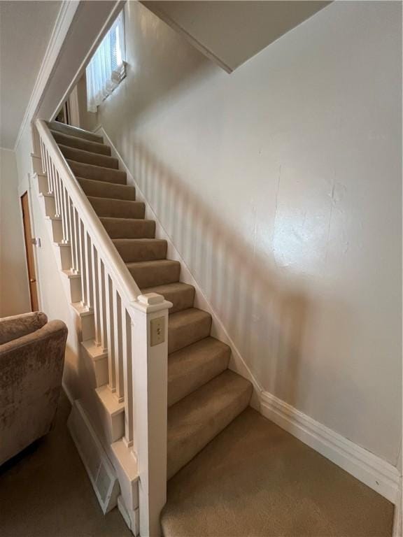 stairway with ornamental molding