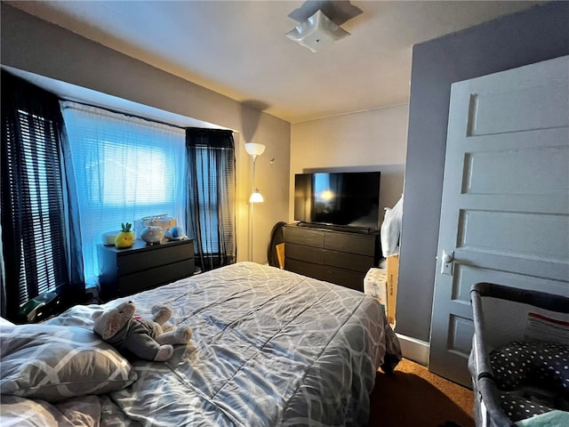 bedroom with carpet flooring