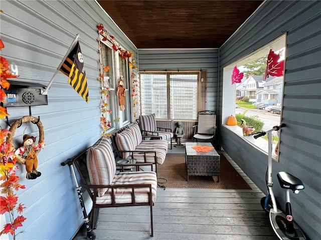1229 Main St, Aliquippa, PA 15001 - view of sunroom / solarium