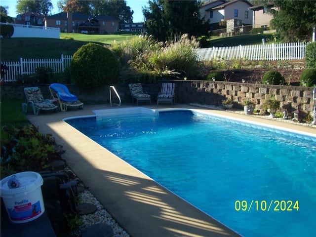 2024 Lexington Dr, Dunbar Twp, PA 15425 - photo 3